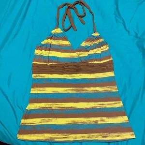 So wear it declare it tri colored summer top.